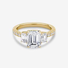 Caelia Classic Ring