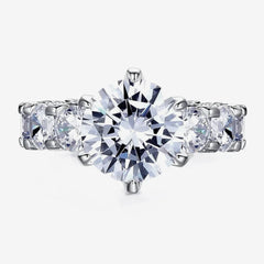Brilliant Stone Fashion Ring