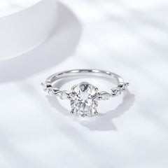 Oval Moissanite Ring in S925 Sterling Silver