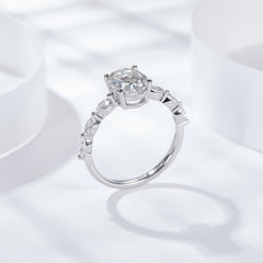 Oval Moissanite Ring in S925 Sterling Silver