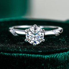 Round Moissanite Ring in 925 Sterling Silver