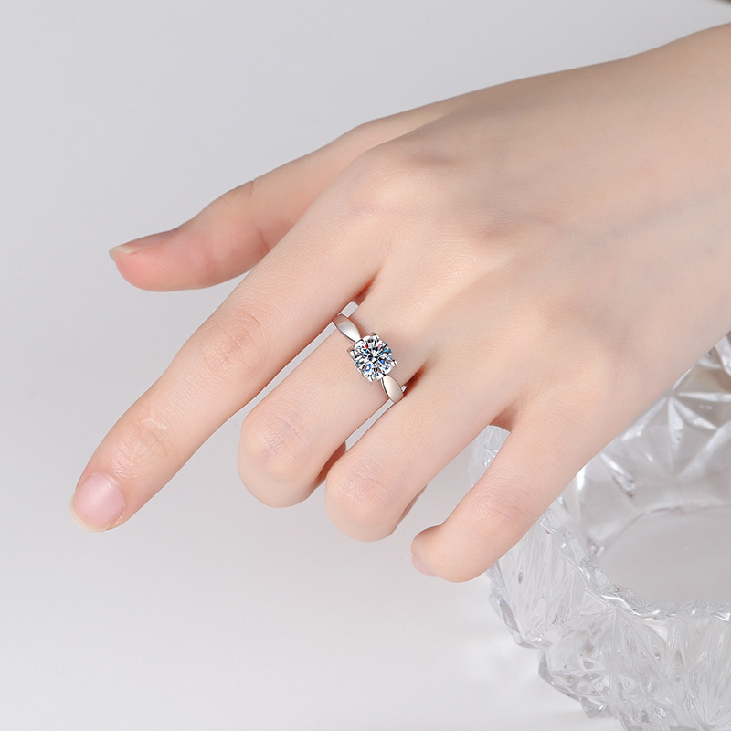925 Sterling Silver Round Moissanite Solitaire Ring