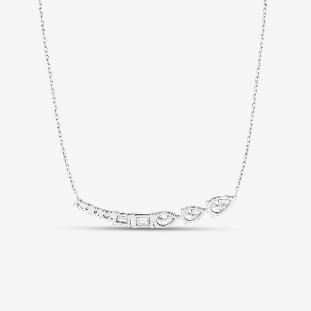 Lysavine Necklace