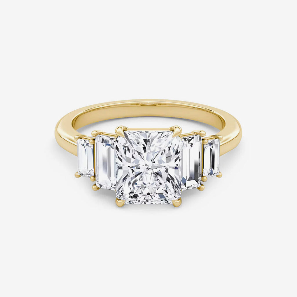 Allure Ring
