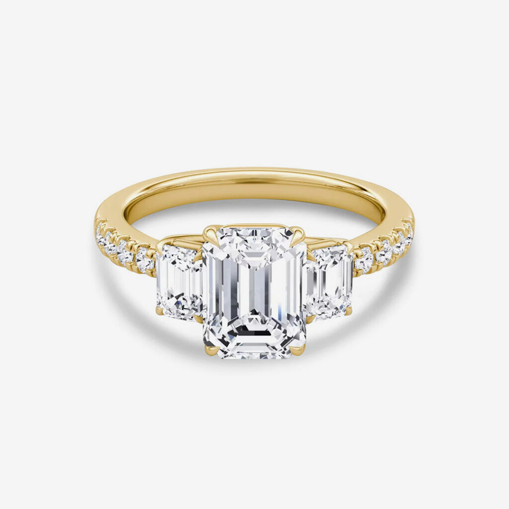 Caelia Classic Ring