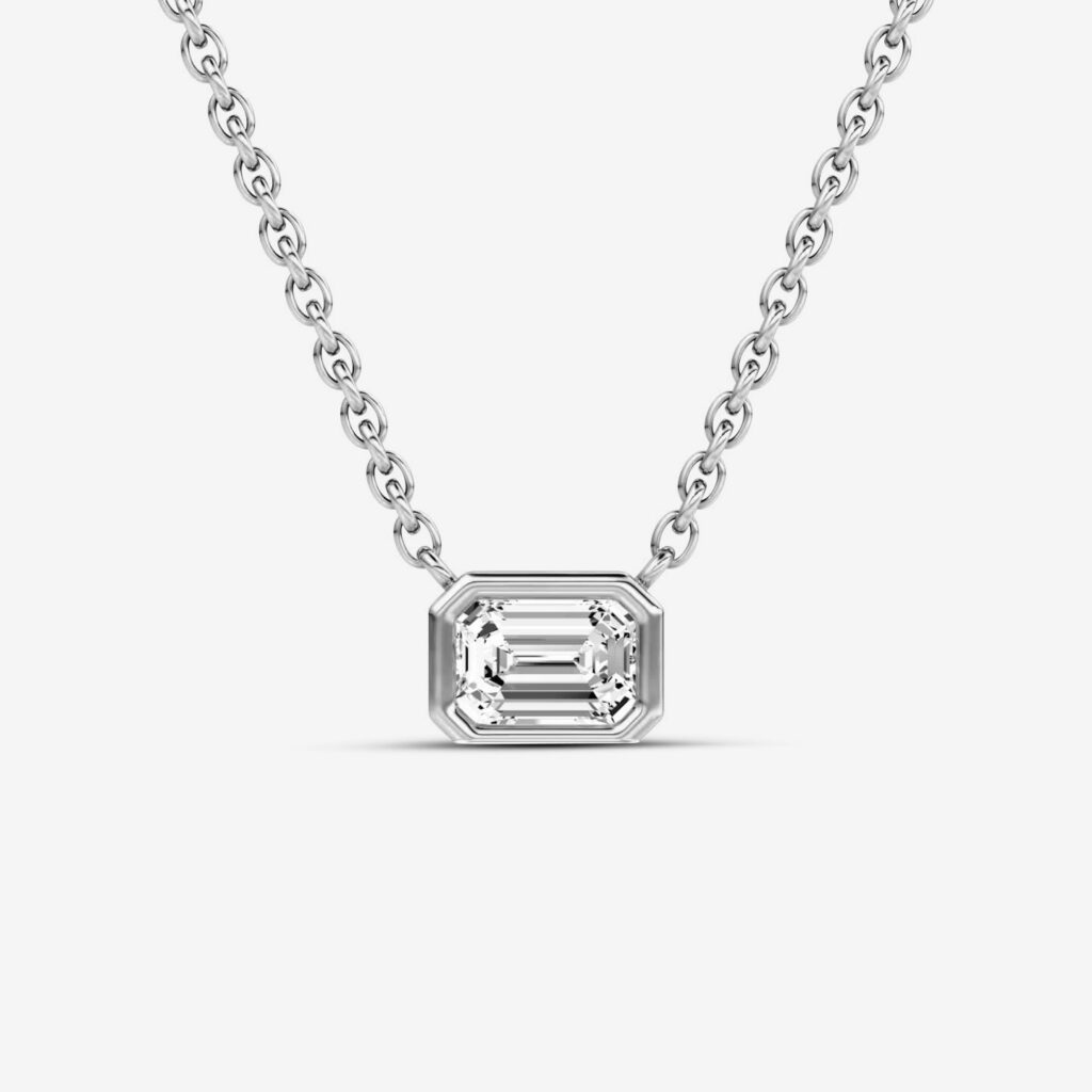 Lirae Necklace