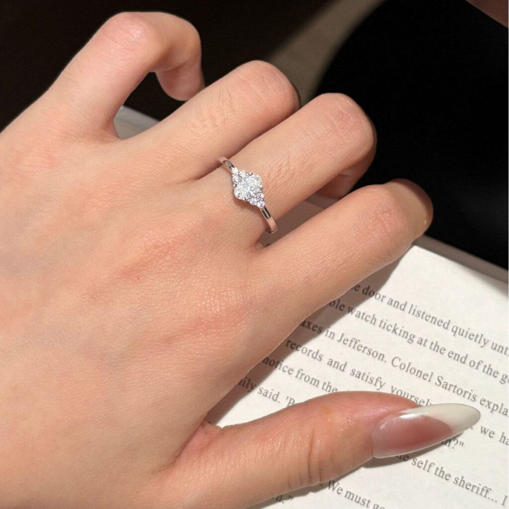 0.5CT Oval Moissanite Ring with Pavé Accents in S925 Sterling Silver