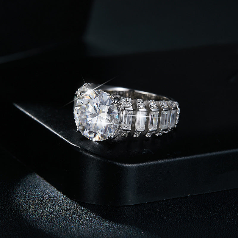 5CT Round Moissanite Statement Ring in S925 Sterling Silver